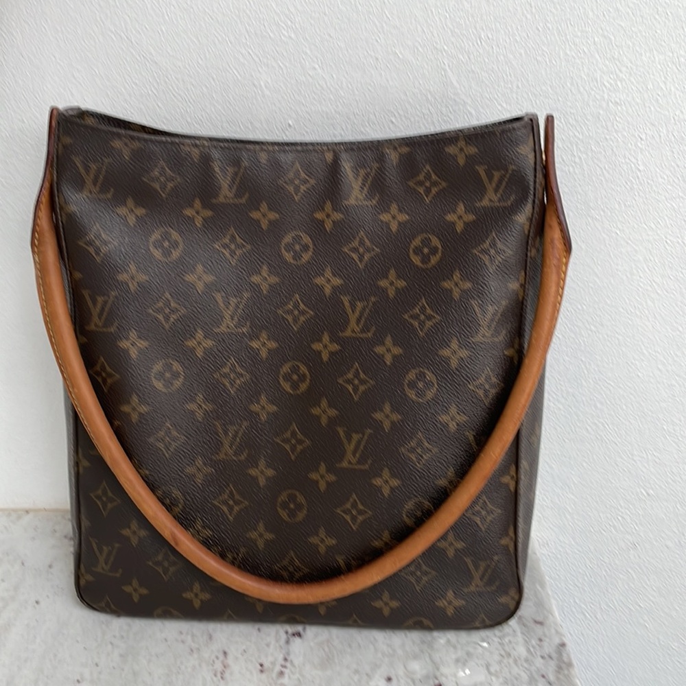 Louis Vuitton looping bag